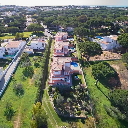 7+1 Bedroom Private Villa, Heated Pool, Games, Bbq Villa *