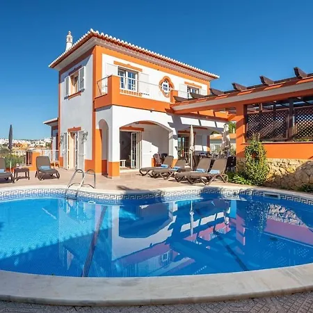 וילה 7+1 Bedroom Private Villa, Heated Pool, Games, Bbq אלבופיירה