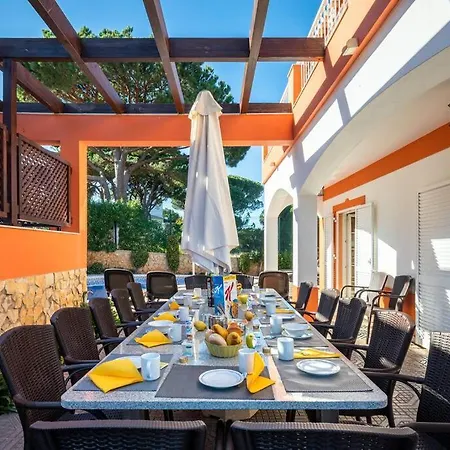 7+1 Bedroom Private Villa, Heated Pool, Games, Bbq *
