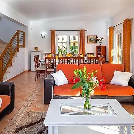 7+1 Bedroom Private Villa, Heated Pool, Games, Bbq Vila *