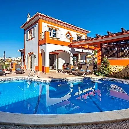 Vila 7+1 Bedroom Private Villa, Heated Pool, Games, Bbq