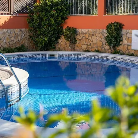 7+1 Bedroom Private Villa, Heated Pool, Games, Bbq Βίλα *